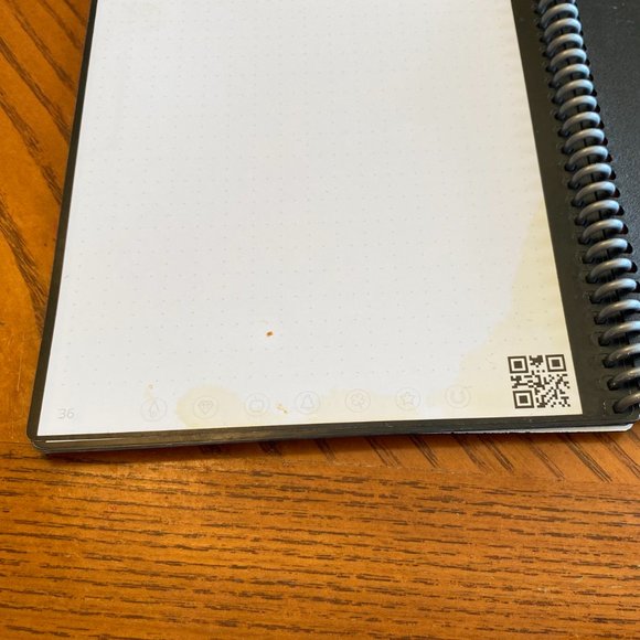 Rocketbook Everlast smart reusable notebook (pen included) - Picture 6 of 6